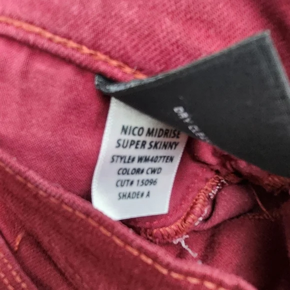 Hudson Made In USA Super Skinny Maroon Distressed Jeans - Picture 4 of 12